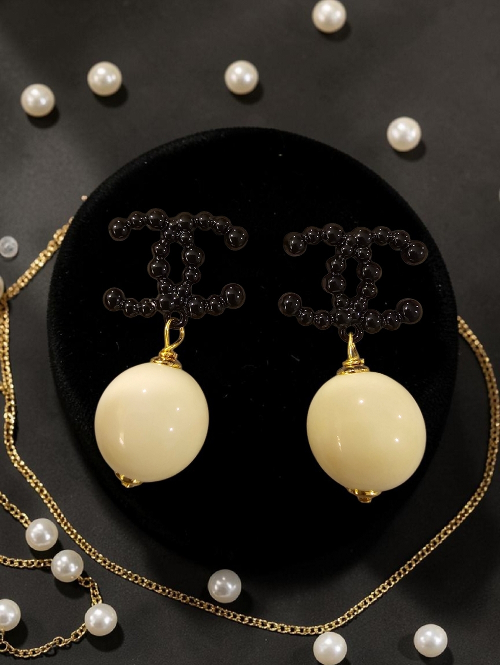 Black And Cream Bead Earrings